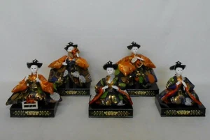 Juego 301 de 5 muñecas japonesas HINA / GONIN-BAYASHI con herramientas y base - Imagen 1 de 7