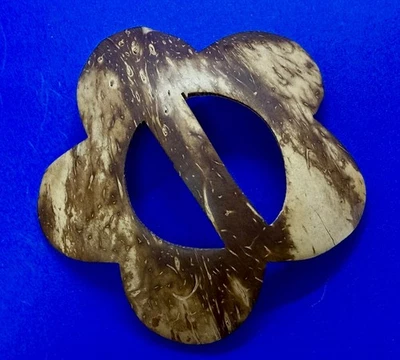 Bufanda temática floral flor madera con cáscara de coco hebilla de cinturón deslizable Foto 1 de 4