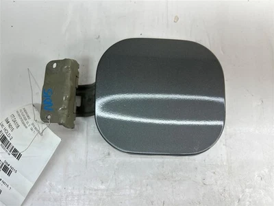 Puerta de llenado de combustible gris KAD para Nissan Sentra 2018 314149 N015 Foto 1 de 4