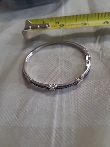 Bracelet With Blue Rhinestones - Picture 1 of 14