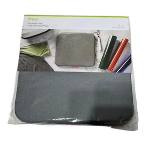 Cricut Easy 12"x 12" EasyPress, Protective Resistant Mat for Heat FREE SHIPPING - Picture 1 of 2