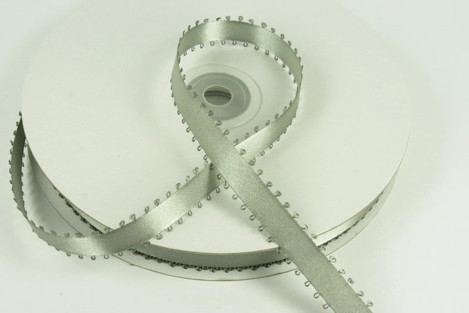 Cinta de satén doble cara emplumada PICOT 3/8" 100% POLIÉSTER 50 yardas  Foto 1 de 1