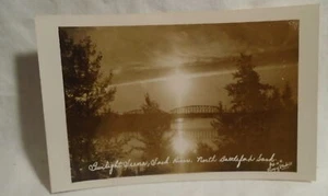 Dämmerungsszene Saskatchewan Fluss Norden Battleford Kanada Echtfoto Postkarte. - Bild 1 von 2