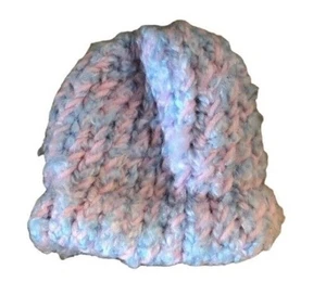 Berretto bambino fatto a mano rosa & blu morbido fuzzing 5x4,5" LEGGI nuovo - Foto 1 di 3