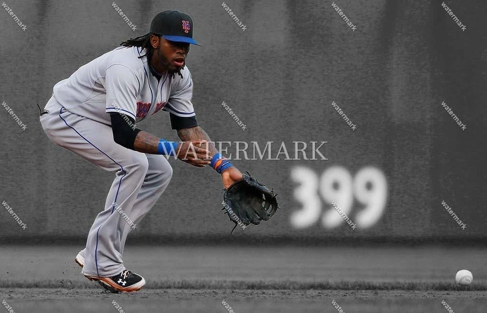 RY253 Jose Reyes New York Mets 8x10 11x14 16x20 Spotlight Photo - Image 1 of 1