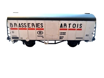 LILIPUT - EUROPEAN RIV COVERED GOODS VAN "BRASSERIES ARTOIS HO Scale (UNBOXED) - Image 1 of 4