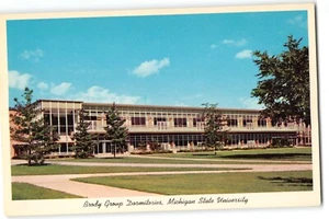 Cartolina, dormitori Brody Group, Michigan State University, East Lansing, 1960 - Foto 1 di 2