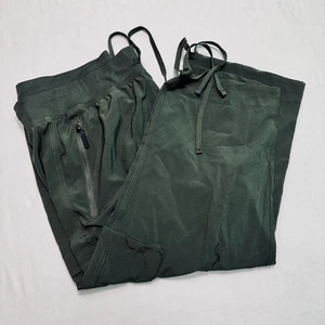 Soothfeel Women's XL Cargo Capris Pants Green Lightweight Quick Dry - Picture 1 of 9