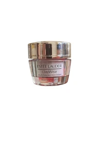Estee Lauder DayWear Multi-Pro Anti-Oxidant 24H Moisture Creme SPF 15 .5 oz/15ml - Picture 1 of 2