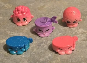 SHOPKINS Season 4 "PETSHOP" Figuren.  5 Glitzerteile. - Bild 1 von 6