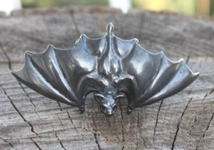 irc black silver bat wing ring with ruby eyes - Picture 1 of 4
