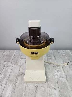 Vintage Waring Juice Extractor Model 11JE10 Harvest Gold Tested Working - Image 1 of 4