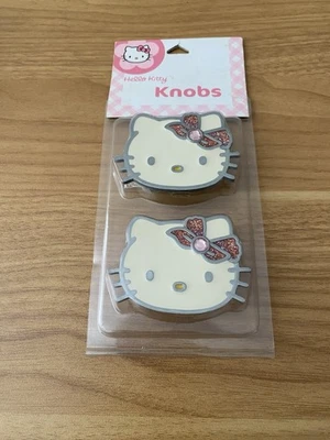 Винтажный эмалированный набор ручек для выдвижного ящика Hello Kitty с винтами - Изображение 1 из 4