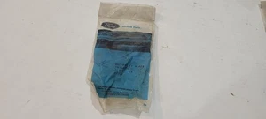 1989-96 NOS Ford Ranger Bronco T-bird Cougar N804850-S2 Screw Seat Bolts FOMOCO  - Picture 1 of 5