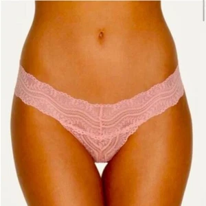 Frederick's of Hollywood Flora Allover Lace Pink Thong Sz 1X NEW - Picture 1 of 5