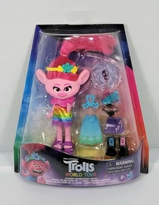 DreamWorks Trolls World Tour Fashion Celebration Poppy NUOVO DI ZECCA. B5 - Foto 1 di 3