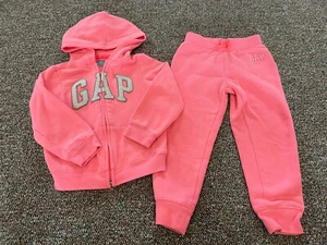 Gap Girls Pink TracksuiSize 5yrs - Picture 1 of 6