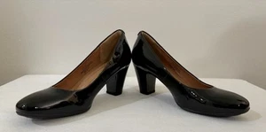 SOFFT Women’s Black Patent Leather Size 8 Classic Heels In Excellent Condition - Picture 1 of 10