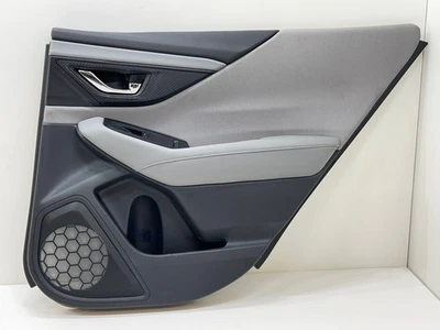 Cubierta de moldura de panel de puerta lateral derecha trasera Subaru Legacy 2020-2022 OEM GRIS_W10 Foto 1 de 4