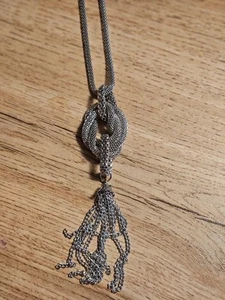 Neu Lange Kette im wunderschönen Design - Bild 1 von 3