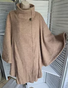Vtg 60s 70s Mod Beekman Place NY Beige Wool Mock Neck Wrap Cape Coat One Size? - Picture 1 of 19