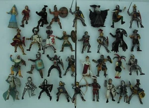 Schleich - Ritter - Knights - Figuren OHNE Zubehörteile - zum aussuchen - Picture 1 of 42