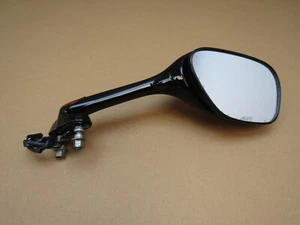 Suzuki GSX-R750 K6 2006 22,702 miles right handlebar mirror, indicator (9520) - Picture 1 of 12