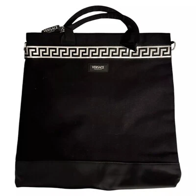 Bolsa tote de lona preta Versace com alça ajustável e acabamento de chave grega - Imagem 1 de 4