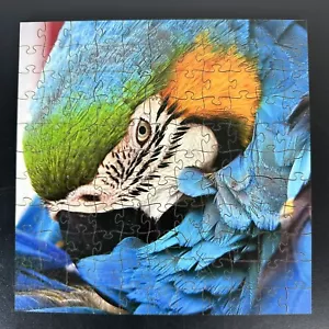 ZEN HANDWERKLICHES HOLZPUZZLE - BLAUER PAPAGEI kleines 126-teiliges Puzzle komplett - Bild 1 von 8