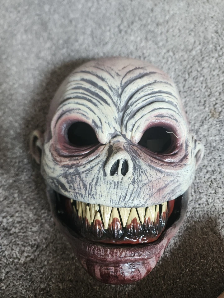 Nightmare Creature Ani-Motion Adult Mask - Image 1 of 1