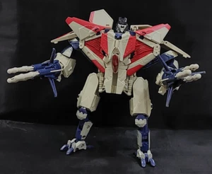 Transformers Starscream Target Exclusive Decepticon Hasbro 2007 Voyager G1 color - Picture 1 of 22