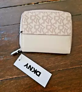 DKNY Damen-Geldbörse VELA-SM mit umlaufendem Reißverschluss ecru beige #R9417G37ai9 UVP 98,00 $ NEU - Bild 1 von 11