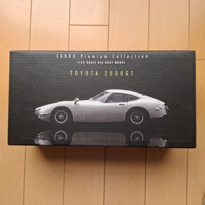 EBBRO Toyota 2000GT 1/24 Silver Diecast Model Car veicolo in miniatura da... - Immagine 1 di 4