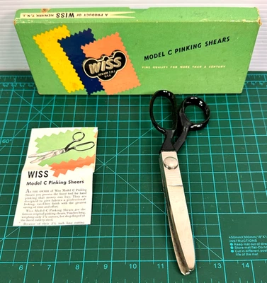 Vintage Wiss Model C Pinking Shears 9 Inch Sewing Scissors USA w/ Box Manual - Image 1 of 4