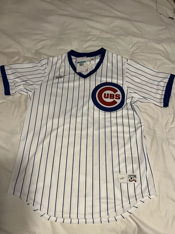 NEW Authentic Medium Nike Cooperstown Collection Ernie Banks Chicago Cubs Jersey Cover