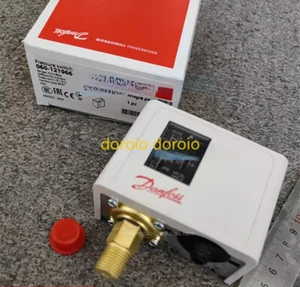 1PCS New Danfoss Pressure controller KPI35 060-121966 Free Shipping - Picture 1 of 1