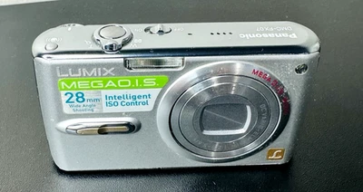 Panasonic Lumix DMC-FX07 Digital Camera Silver No Battery Card Or Charger - Image 1 of 4