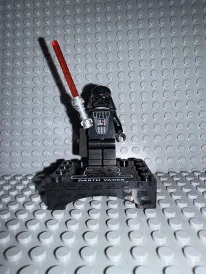 Lego Star Wars Darth Vader Minifigure (75261) Authentic Lego - Image 1 of 3
