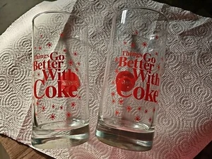 SELTENE Coca-Cola Dinge gehen besser mit Cola Trinkglas - 6" hoch, 16 Unzen PAAR - Bild 1 von 5