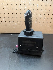 2009-2014 Volkswagen Routan Wireless Ignition Switch Node Module w/ key OEM - Picture 1 of 9