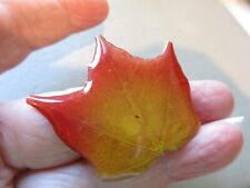 UNUSUAL VINTAGE AUTUMN SYCAMORE LEAF LUCITE AUTUMNAL FALL BROOCH PIN LOVELY GIFT