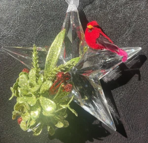 Gorgeous Large 3D Faceted 4” Clear Glass Star Christmas Ornament With Cardinal - Picture 1 of 6