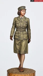 Life Miniatures LI-35005 1/35 Elizabeth Second Subaltern en ATS 1945 - Imagen 1 de 10