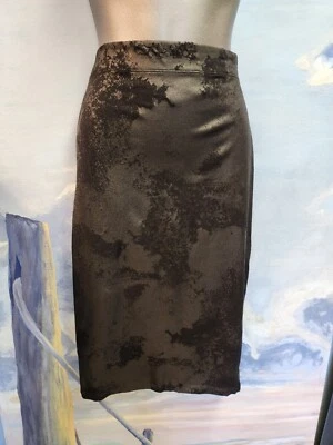 Falda lápiz elástica metálica MR. CAT de Isabel De Pedro NUEVA TALLA 8 ¡IMPRESIONANTE! Foto 1 de 4