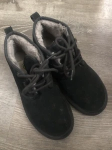 UGG Neumel Mens Size 8 Black Casual Classic Lace Up Suede Chukka Boots 3236 - Bild 1 von 5
