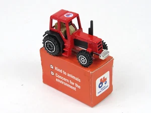 British Farm Standard Welly Red Tractor No. 91-31 Oxford Diecast Boxed - Picture 1 of 7