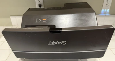 SMART UX80 DLP Projector Ultra Short Throw 3600 Lumens W/MOUNT - Image 1 of 4