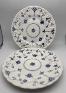 Juego de 2 platos de postre Myott Finlandia Fine Staffordshire Inglaterra 1982 6 7/8" - Imagen 1 de 7