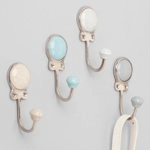 Gancho de pared artesanal esmalte craquelado decoración g tonos minerales craquelado cerámica - Imagen 1 de 11