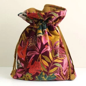 POM Velvet Botanical Drawstring Travel Bag Burgundy Red - Picture 1 of 3